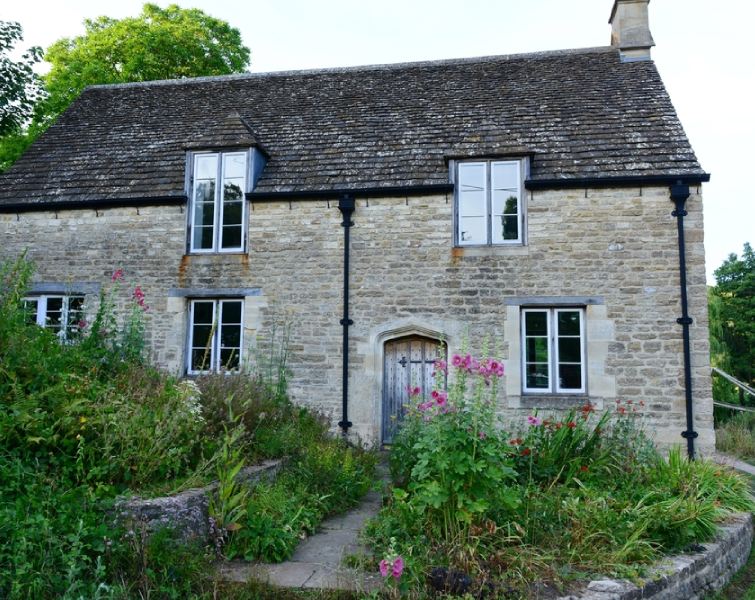 Looking To Let In Riding Mill_